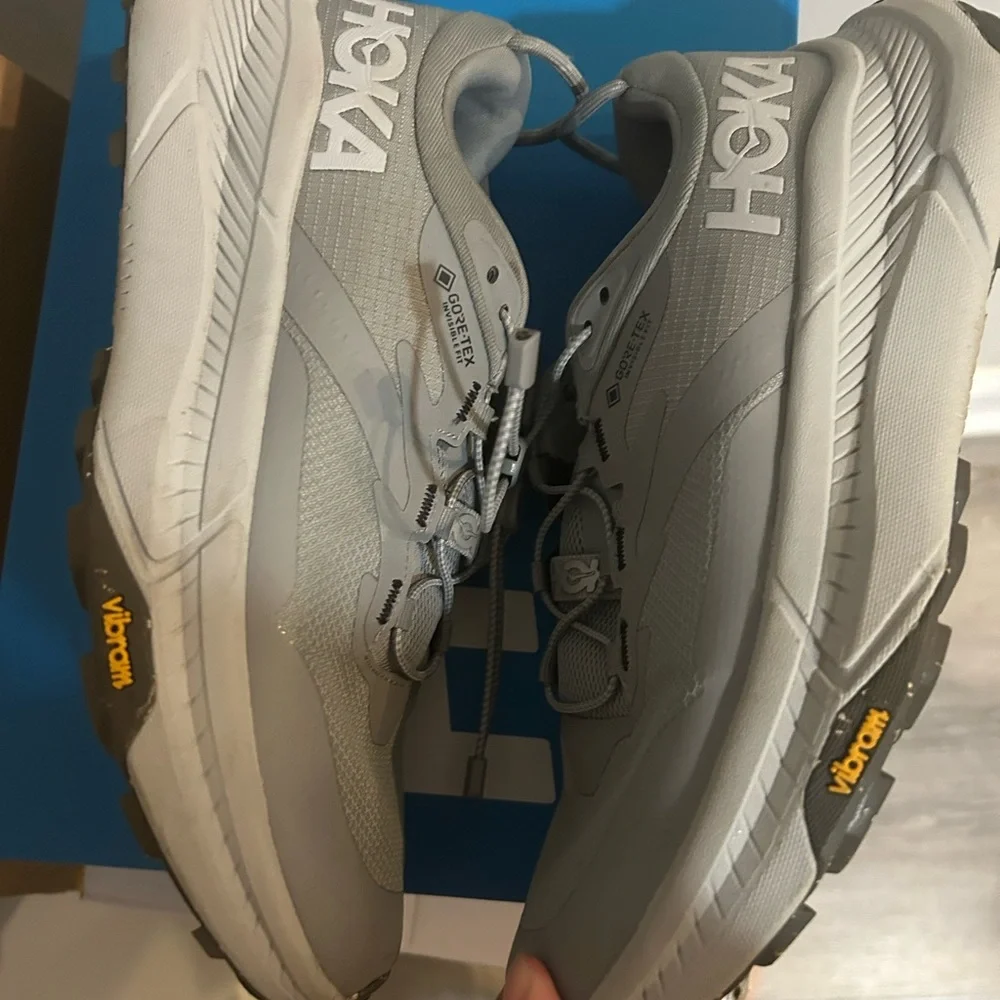 Hoka M Transport GTX size 7.5 tie free sneakers